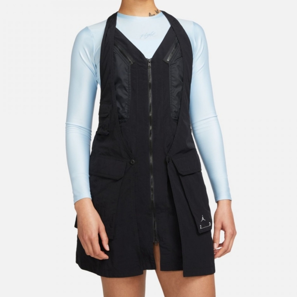 NWT size XL Jordan vest/dress